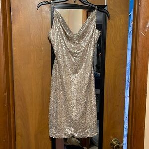 Scoop neck sequin dress